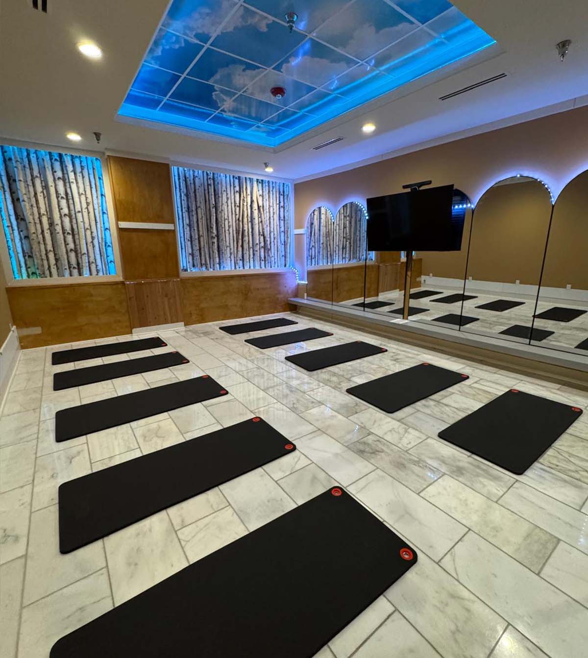 mia yoga 10
